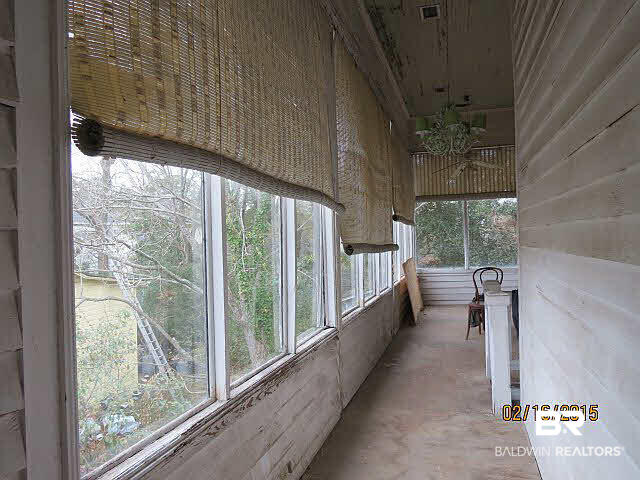 204 Rapier Avenue Mobile, AL 36604 - Photo 20 of 21 Sunroom