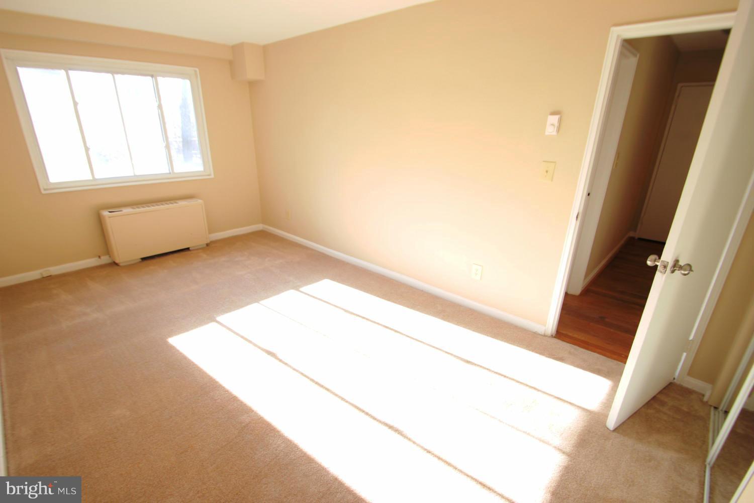 95 East Wayne Avenue, Unit 209 Silver Spring, MD 20901 - Photo 5 of 8 Kitchen