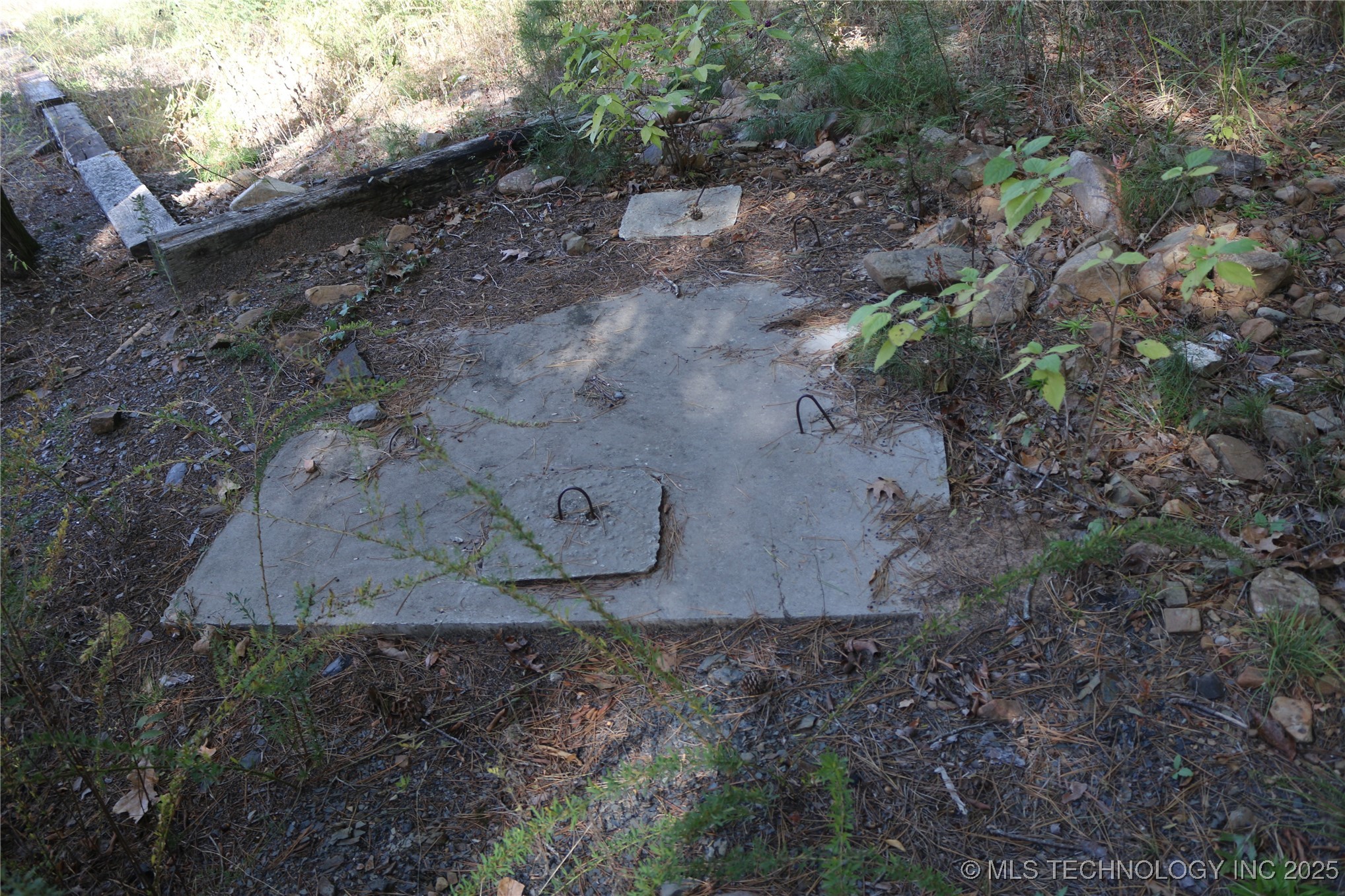 61216 Patterson Road Hodgen, OK 74939 - Photo 36 of 65 Gallery Image 36