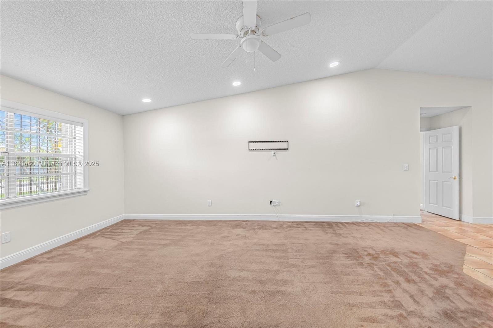 12400 Southwest 259th Terrace Homestead, FL 33032 - Photo 8 of 31