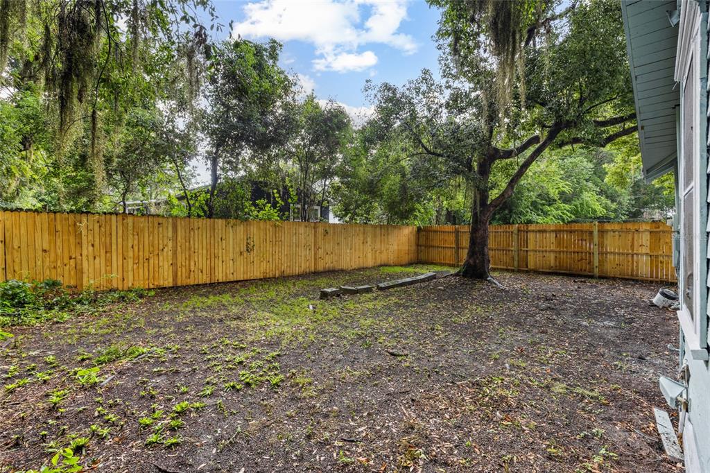 902 Northwest 4th Place Gainesville, FL 32601 - Photo 30 of 33 a view of a backyard