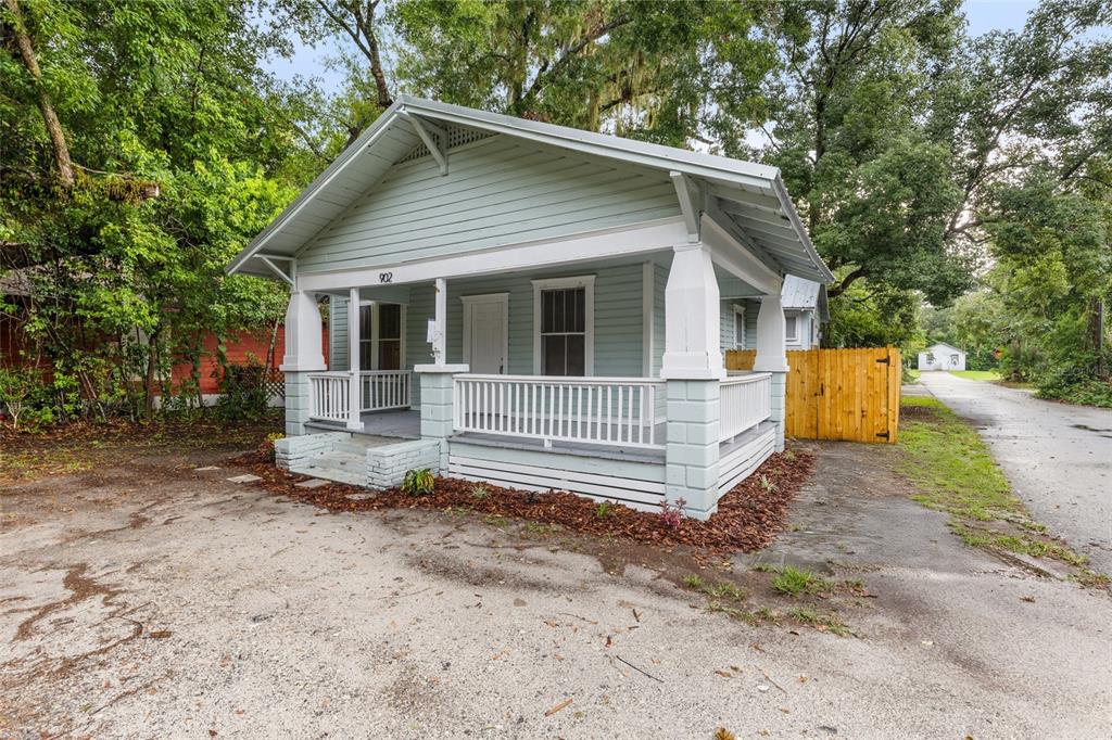 902 Northwest 4th Place Gainesville, FL 32601 - Photo 7 of 33 a view of back yard of the house