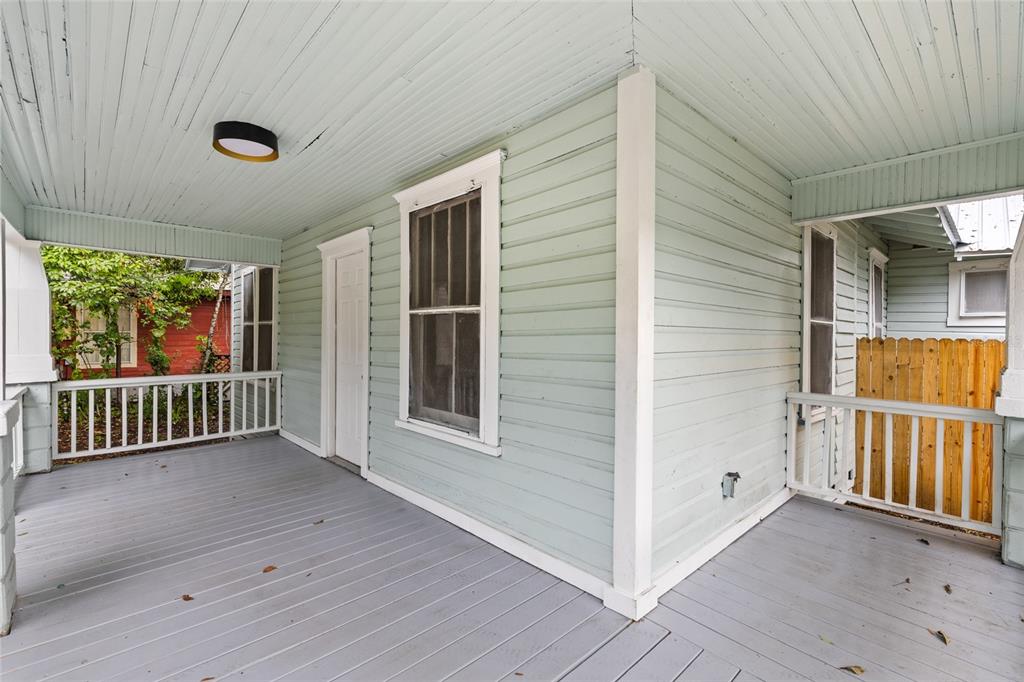 902 Northwest 4th Place Gainesville, FL 32601 - Photo 10 of 33 a view interior of the house with wooden floor