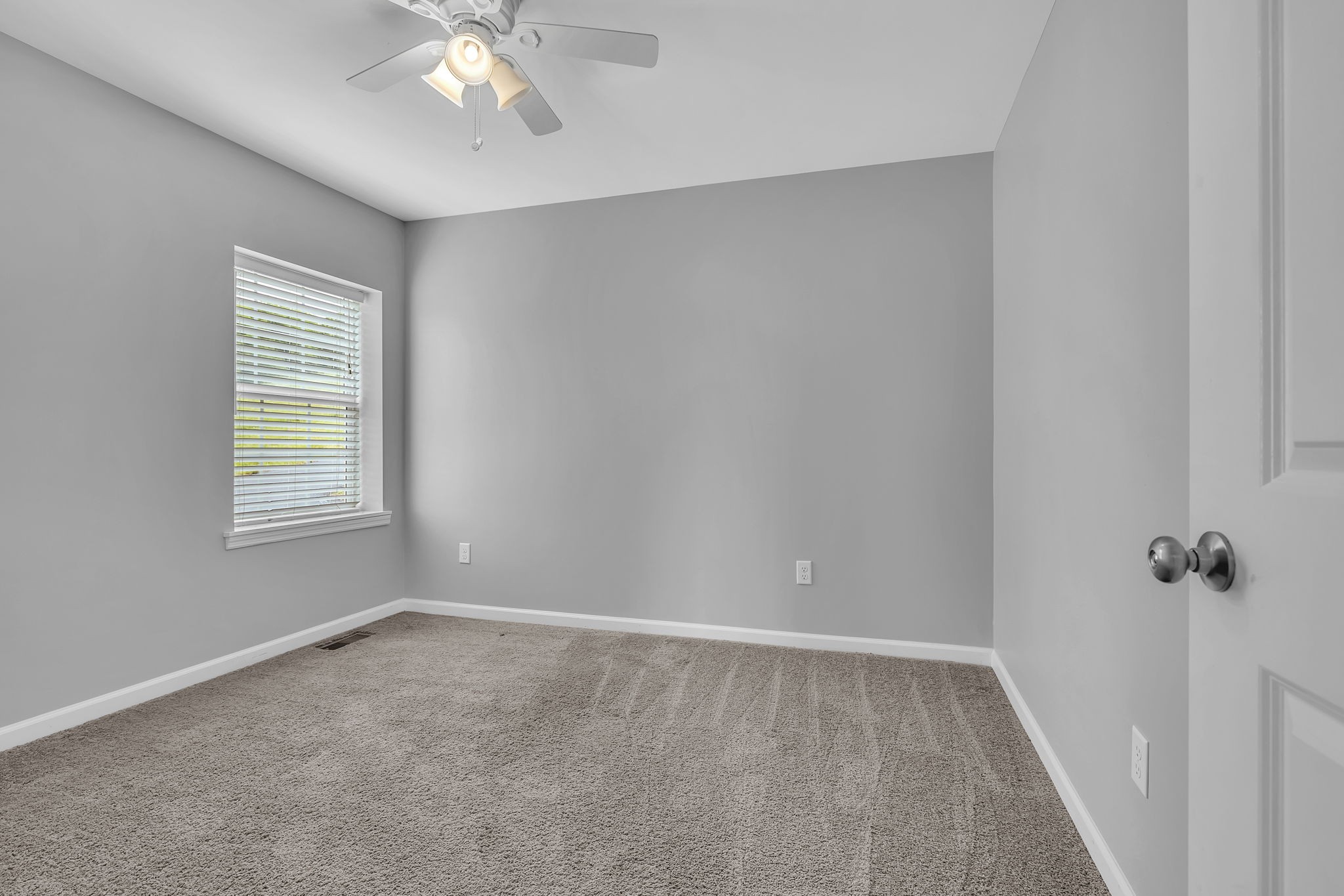 150 Hickman Highway Hickman, TN 38567 - Photo 13 of 42 wooden floor in an empty room with a window