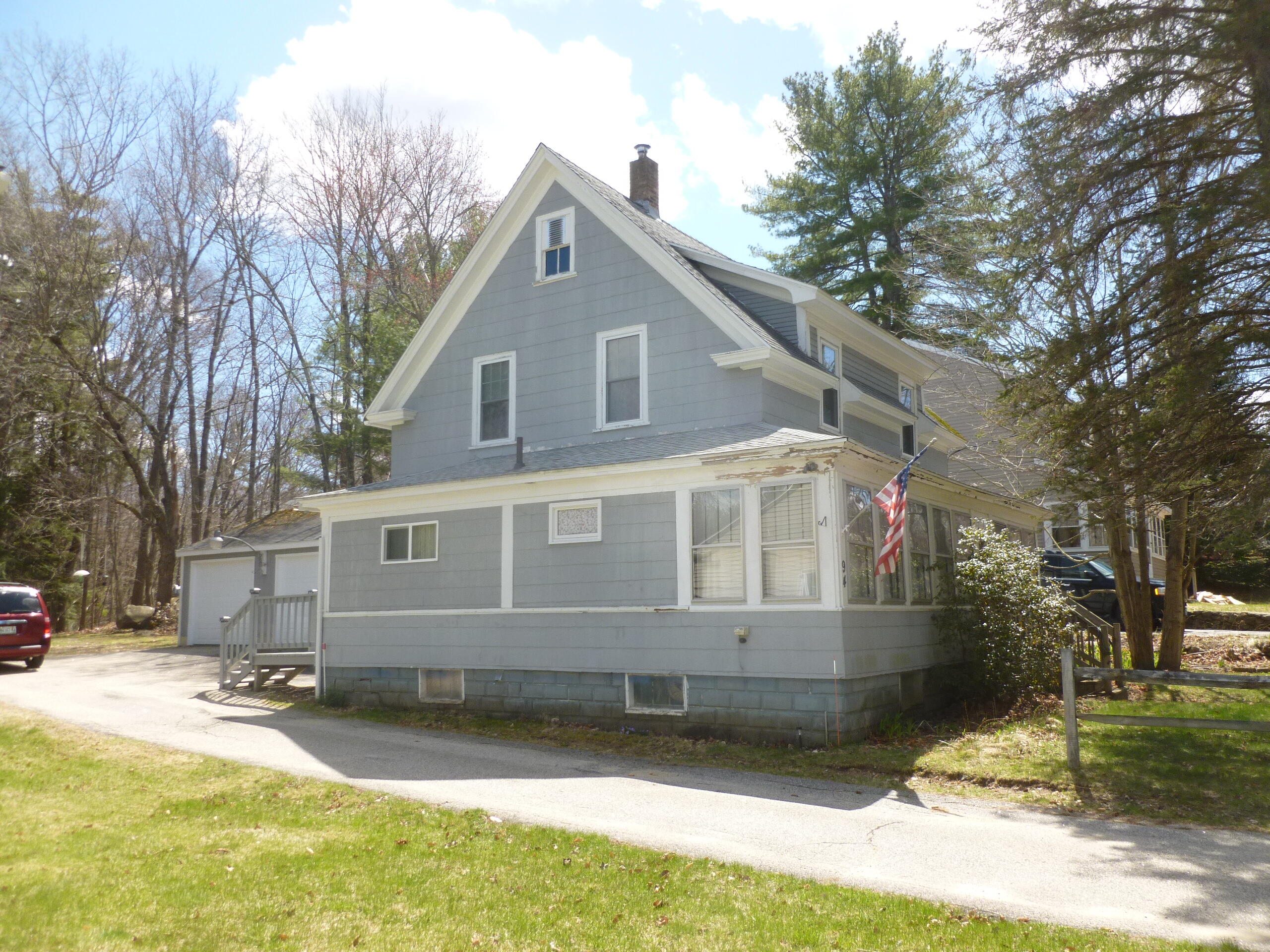 94 Oak Street Springvale, ME 04083 - Photo 1 of 15 1