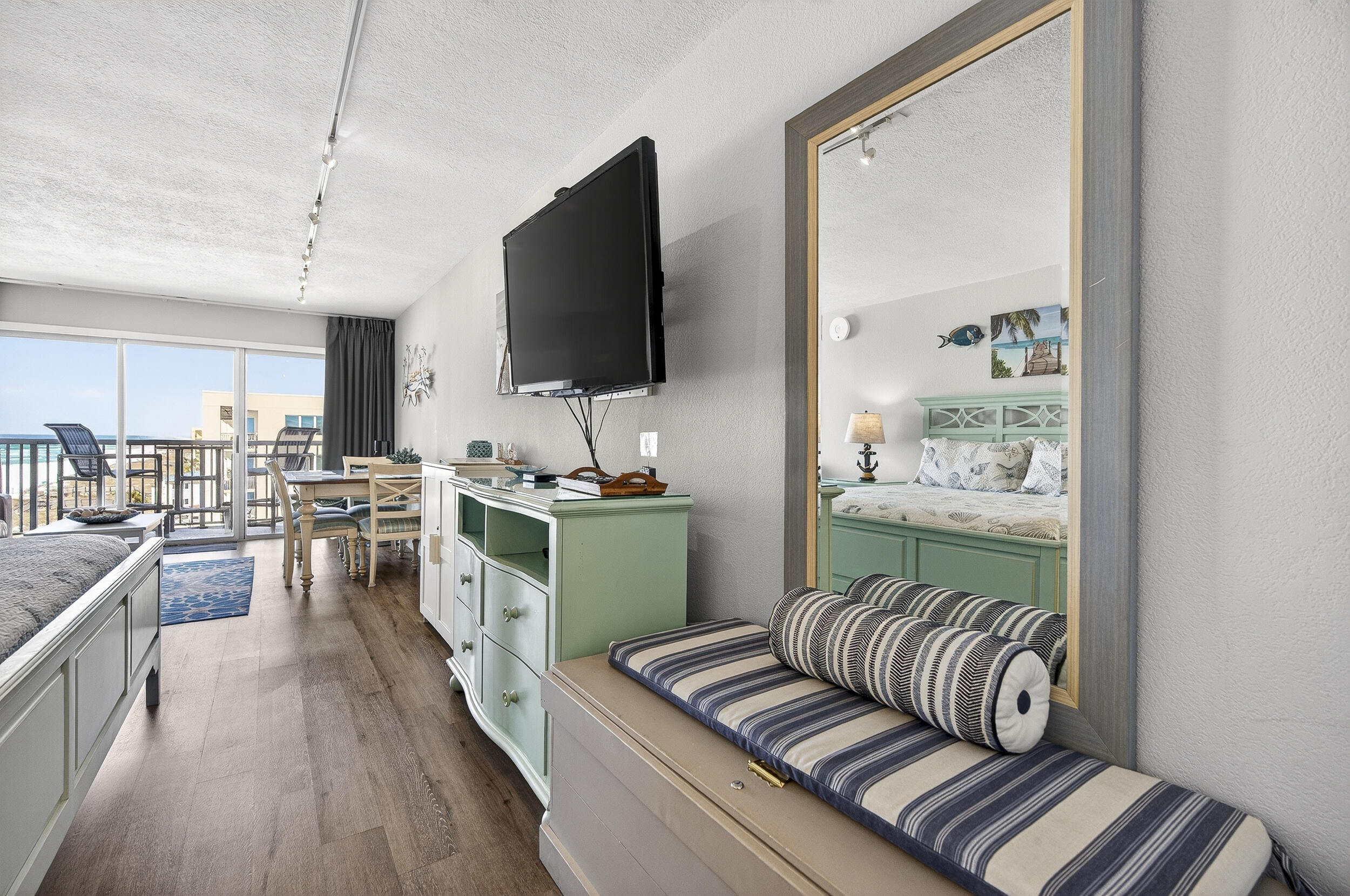 790 Santa Rosa Boulevard, Unit 705 Fort Walton Beach, FL 32548 - Photo 13 of 40 DSC00880