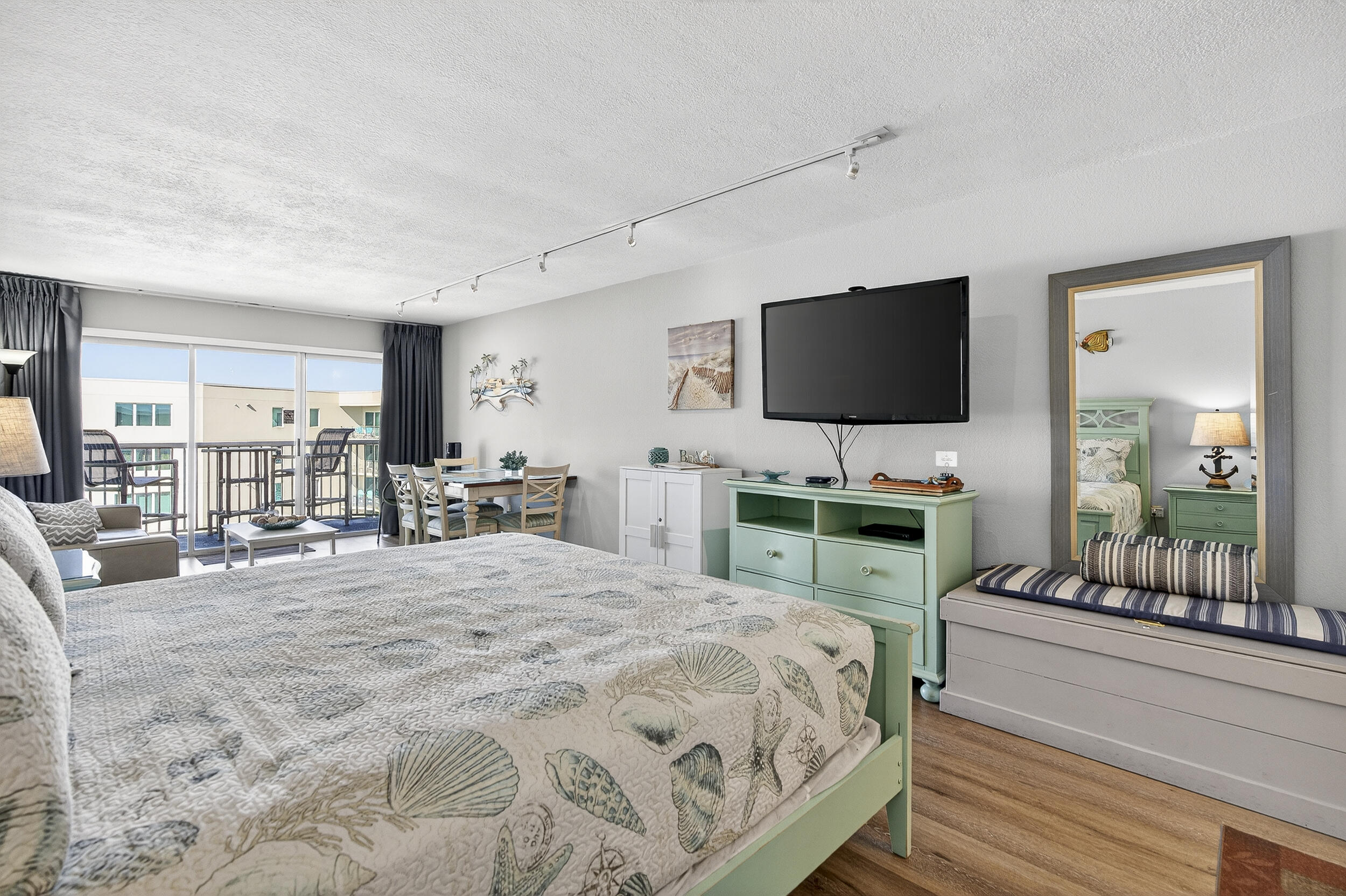 790 Santa Rosa Boulevard, Unit 705 Fort Walton Beach, FL 32548 - Photo 14 of 40 DSC00875