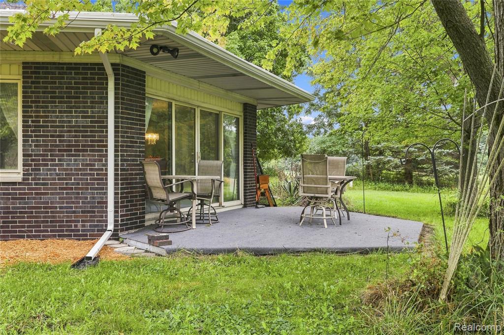 7386 Dean Road Fenton, MI 48430 - Photo 8 of 53 Gallery Image 8
