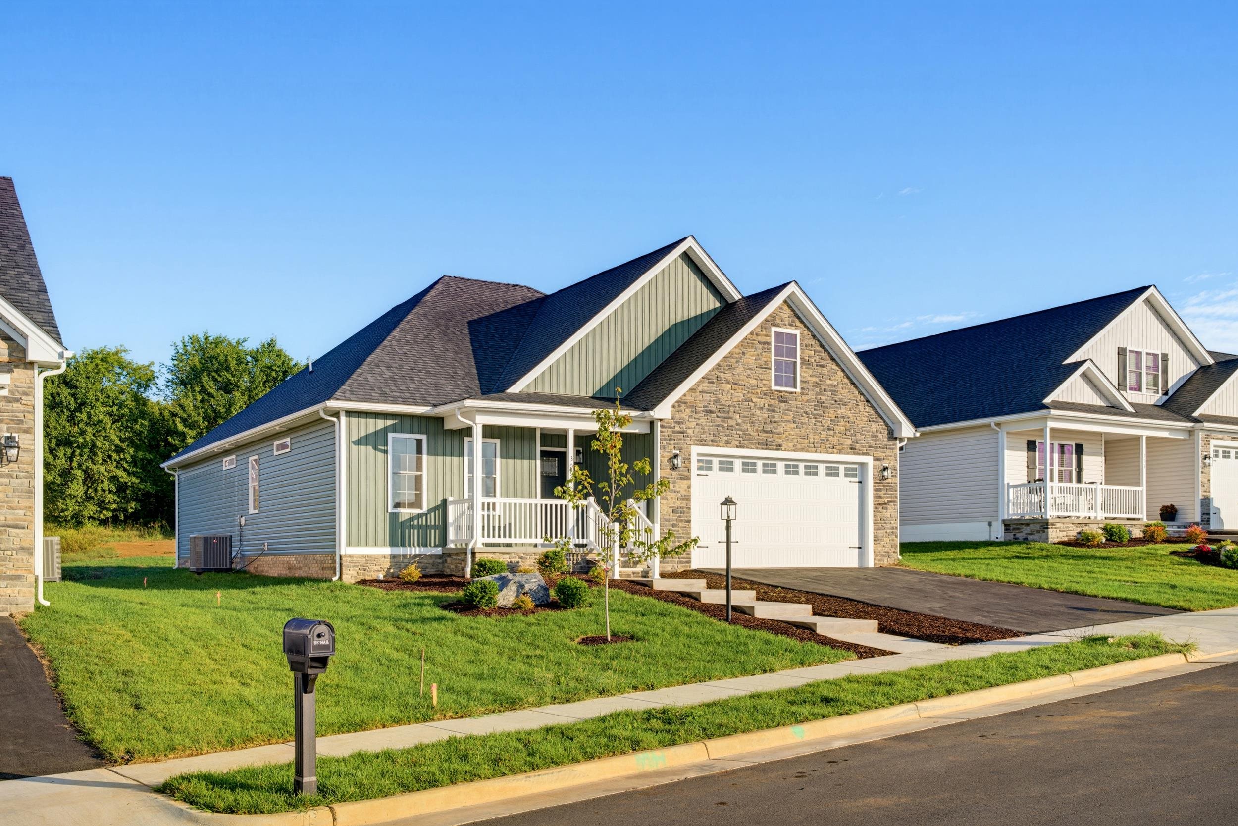309 Ridge Crest Terrace Waynesboro, VA 22980 - Photo 2 of 32 Gallery Image 2