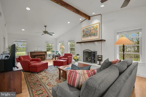 $1,460,000 | 21901 New Hampshire Avenue, Brookeville, MD 20833