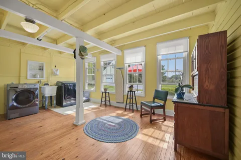 $1,460,000 | 21901 New Hampshire Avenue, Brookeville, MD 20833