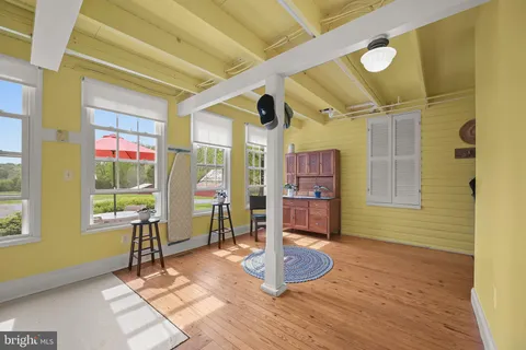 $1,460,000 | 21901 New Hampshire Avenue, Brookeville, MD 20833