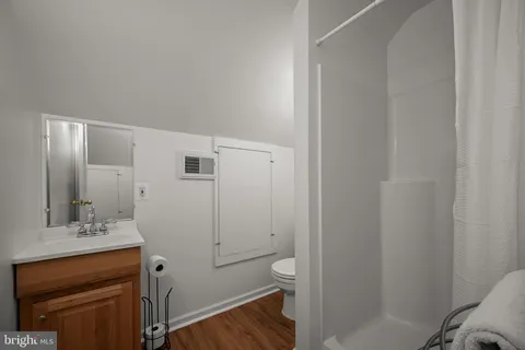 $1,460,000 | 21901 New Hampshire Avenue, Brookeville, MD 20833