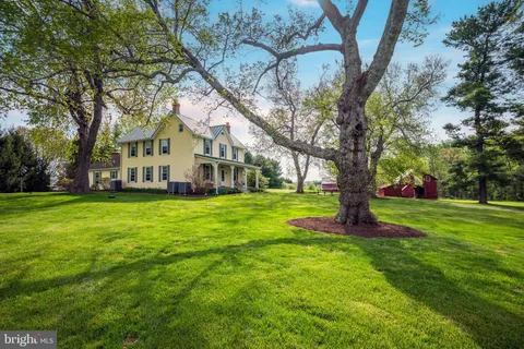 $1,460,000 | 21901 New Hampshire Avenue, Brookeville, MD 20833