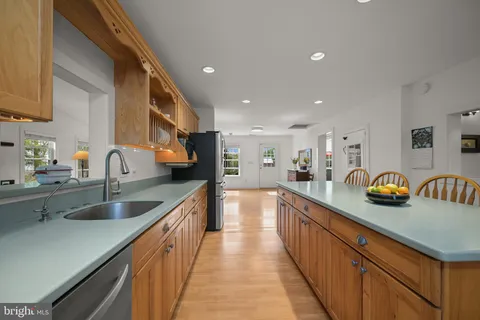 $1,460,000 | 21901 New Hampshire Avenue, Brookeville, MD 20833