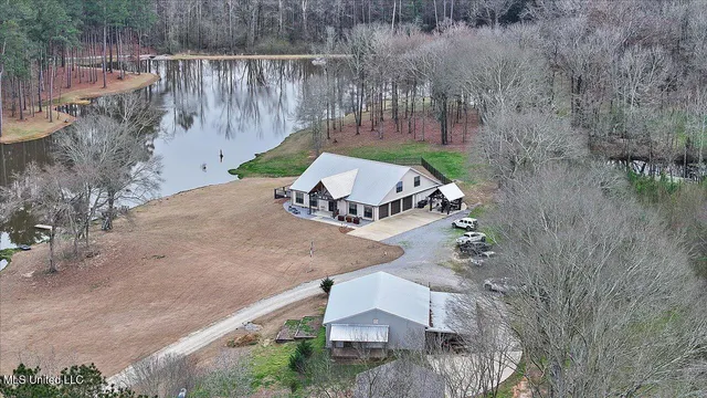 $1,150,000 | 1548 Highway 43, Pelahatchie, MS 39145