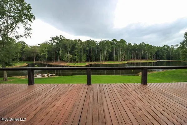 $999,900 | 1548 Highway 43, Pelahatchie, MS 39145