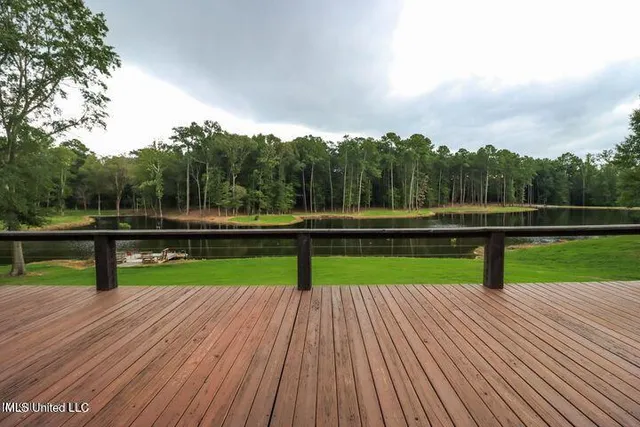 $1,150,000 | 1548 Highway 43, Pelahatchie, MS 39145