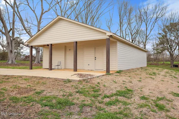 $999,900 | 1548 Highway 43, Pelahatchie, MS 39145