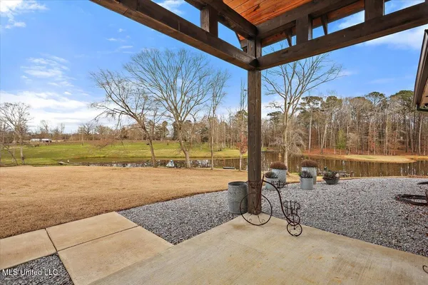 $999,900 | 1548 Highway 43, Pelahatchie, MS 39145