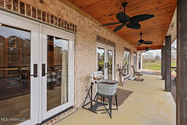 $1,150,000 | 1548 Highway 43, Pelahatchie, MS 39145