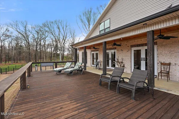 $999,900 | 1548 Highway 43, Pelahatchie, MS 39145