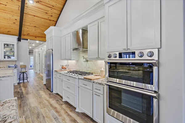 $999,900 | 1548 Highway 43, Pelahatchie, MS 39145