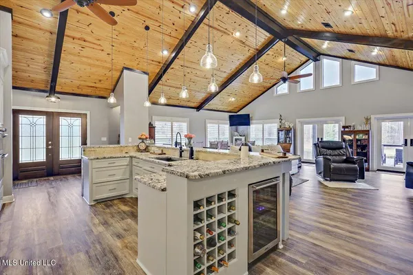 $999,900 | 1548 Highway 43, Pelahatchie, MS 39145