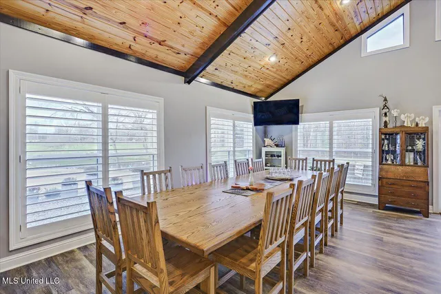 $1,150,000 | 1548 Highway 43, Pelahatchie, MS 39145