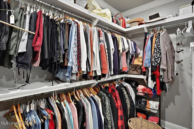 $1,150,000 | 1548 Highway 43, Pelahatchie, MS 39145