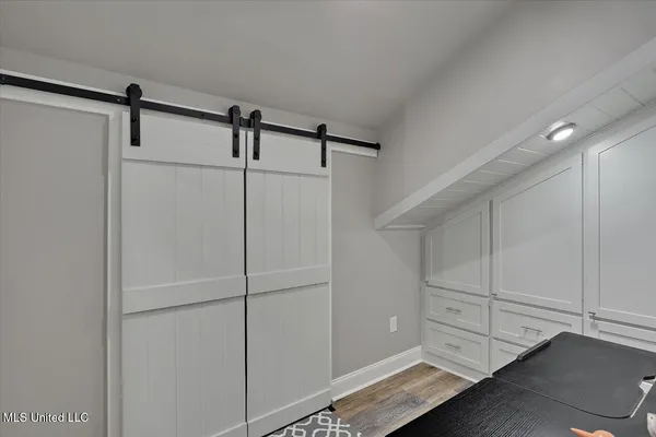 $999,900 | 1548 Highway 43, Pelahatchie, MS 39145