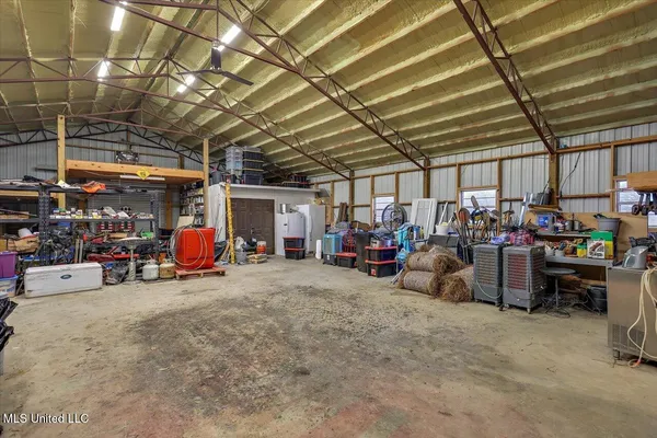 $999,900 | 1548 Highway 43, Pelahatchie, MS 39145