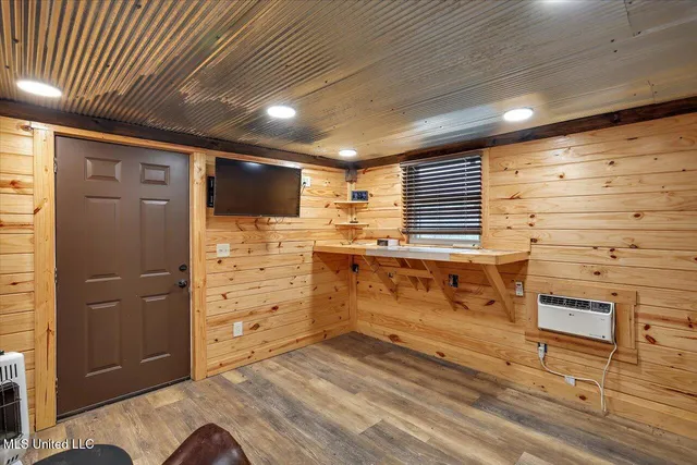 $1,150,000 | 1548 Highway 43, Pelahatchie, MS 39145