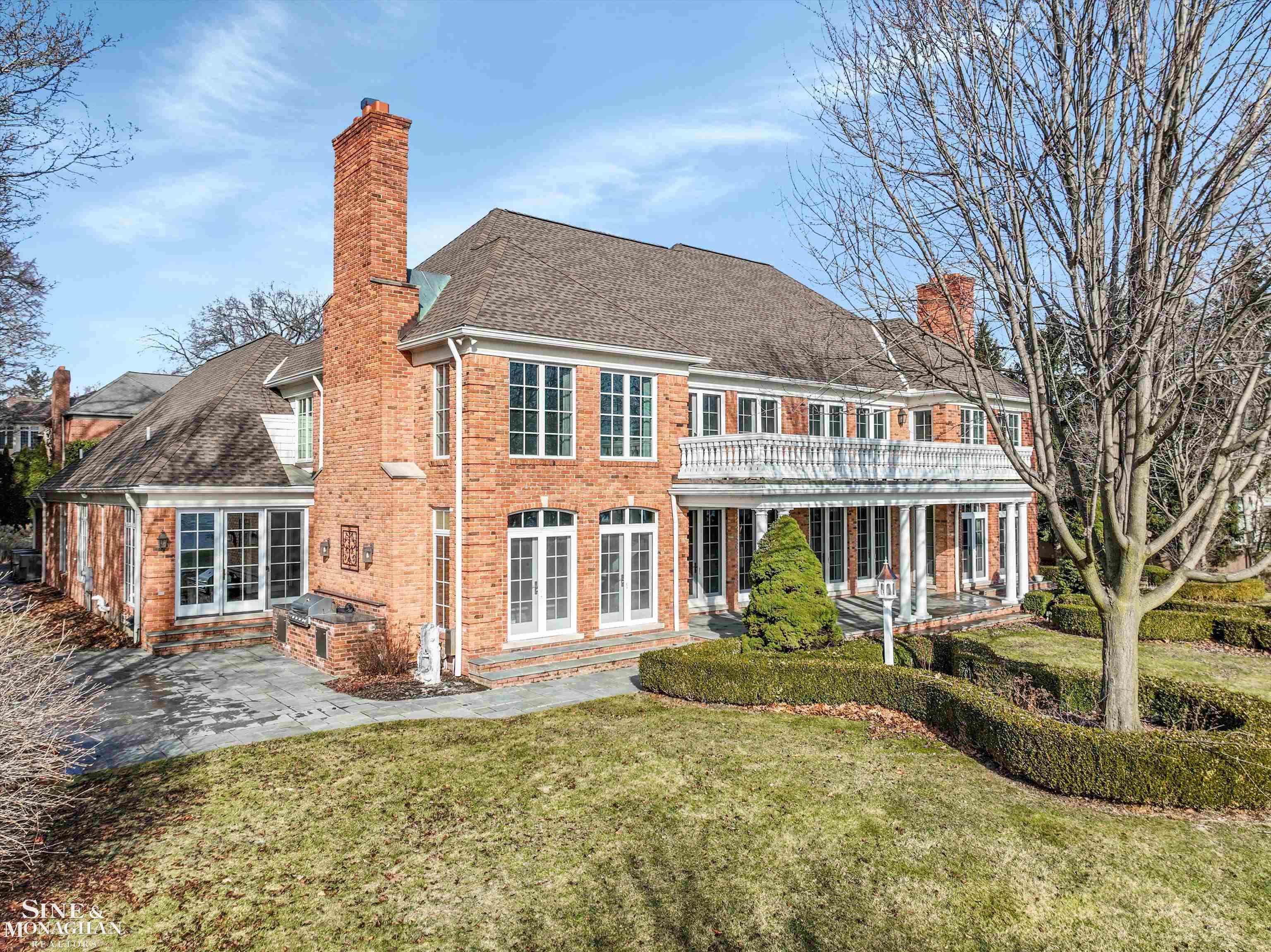 217 Lake Shore Road Grosse Pointe, MI 48236 - Photo 50 of 63 50166368-3e69c993-537a-45bf-b326-1dd870ea85e3.JPG