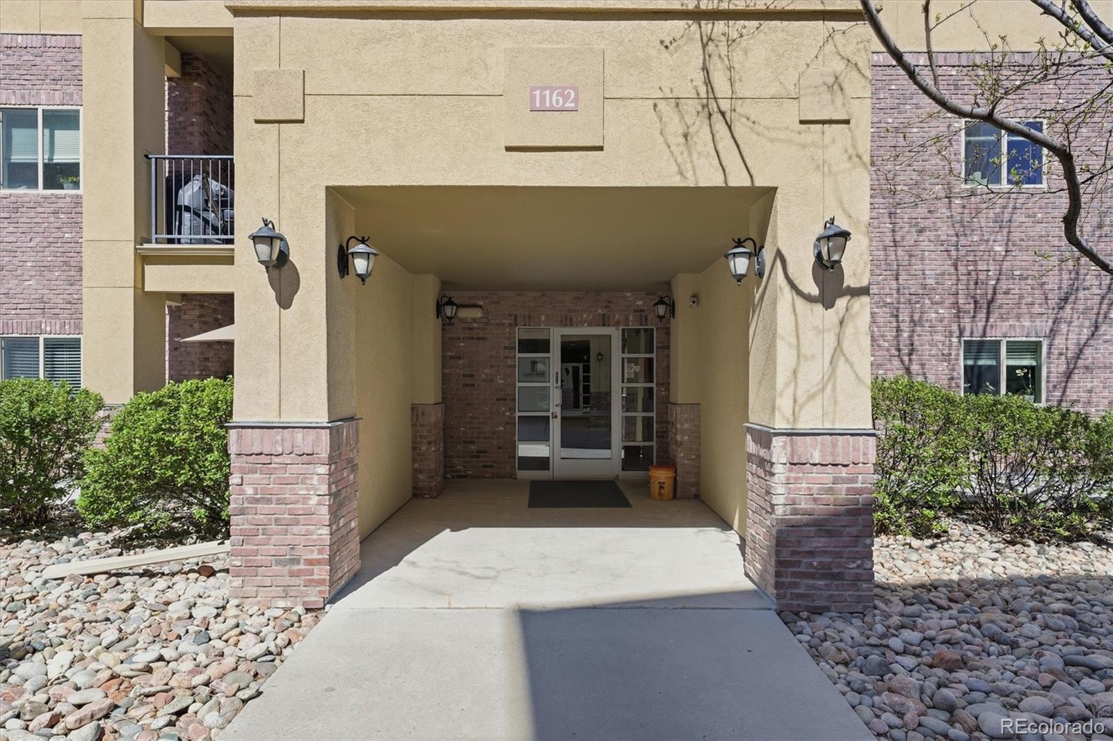1162 Rockhurst Drive, Unit 302 Highlands Ranch, CO 80129 - Photo 32 of 33