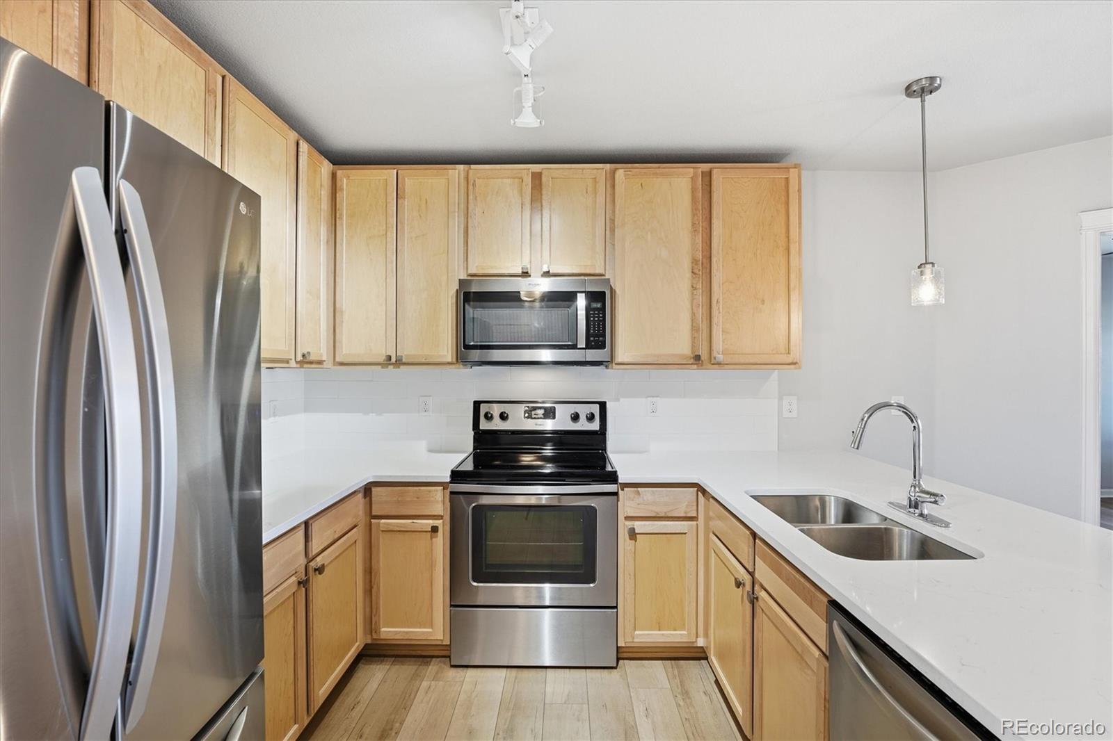 1162 Rockhurst Drive, Unit 302 Highlands Ranch, CO 80129 - Photo 7 of 33