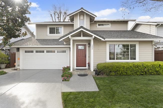 122 Jaybee Place San Jose, CA 95123 - Photo 2 of 40 a front view of a house with garden