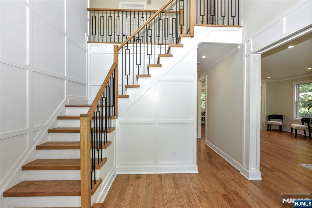 515 Hobart Road Paramus, NJ 07652 - Photo 20 of 44 Gallery Image 20