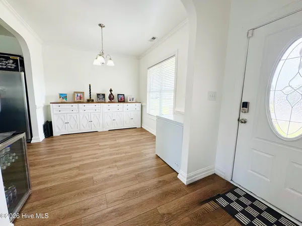 $2,300 | 114 Cavalier Drive, Jacksonville, NC 28546