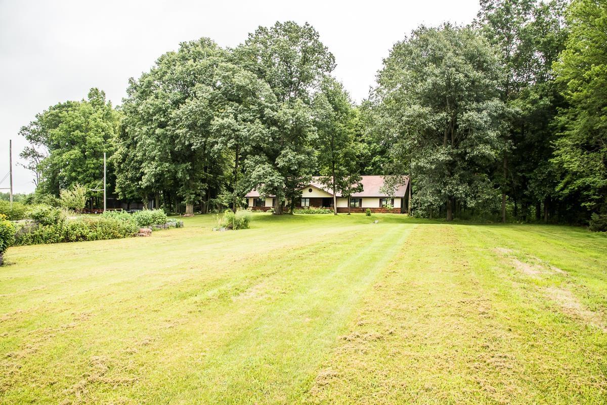5067 State Rte 101 Butler, IN 46721 - Photo 3 of 33