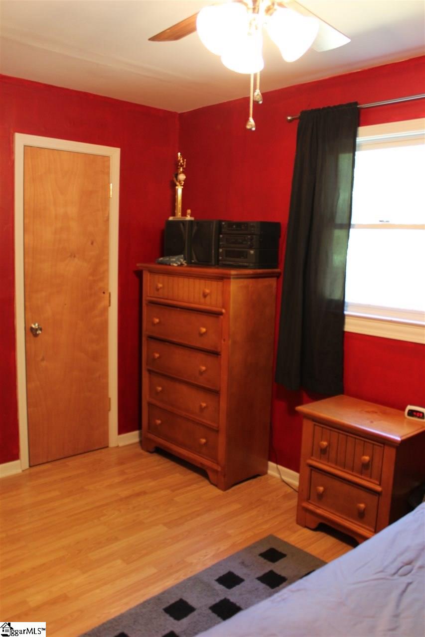212 Gap Creek Road Marietta, SC 29661 - Photo 16 of 30 Gallery Image 16