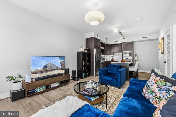 $3,850 | 1300 4th Street Southeast, Unit 303, Washington, DC 20003