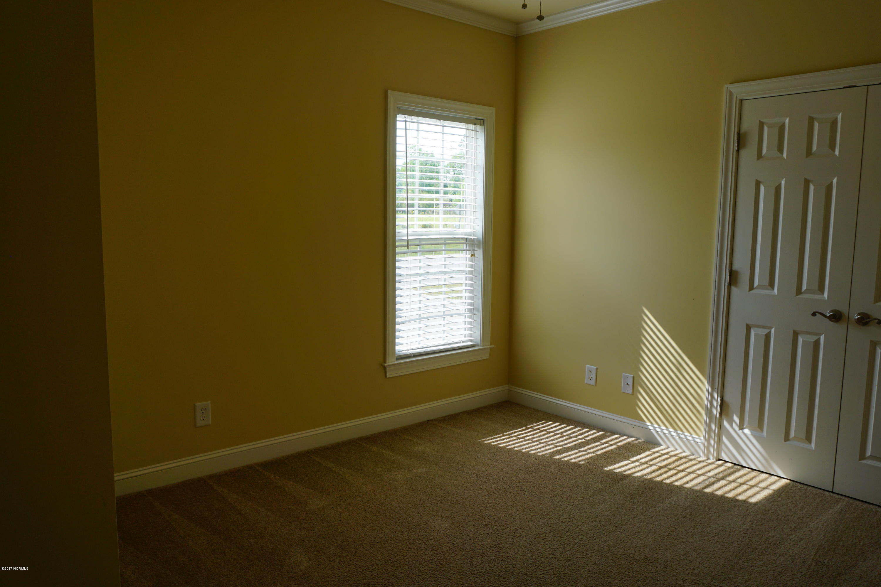 683 Crump Farm Road New Bern, NC 28562 - Photo 28 of 40 3rd Bedroom