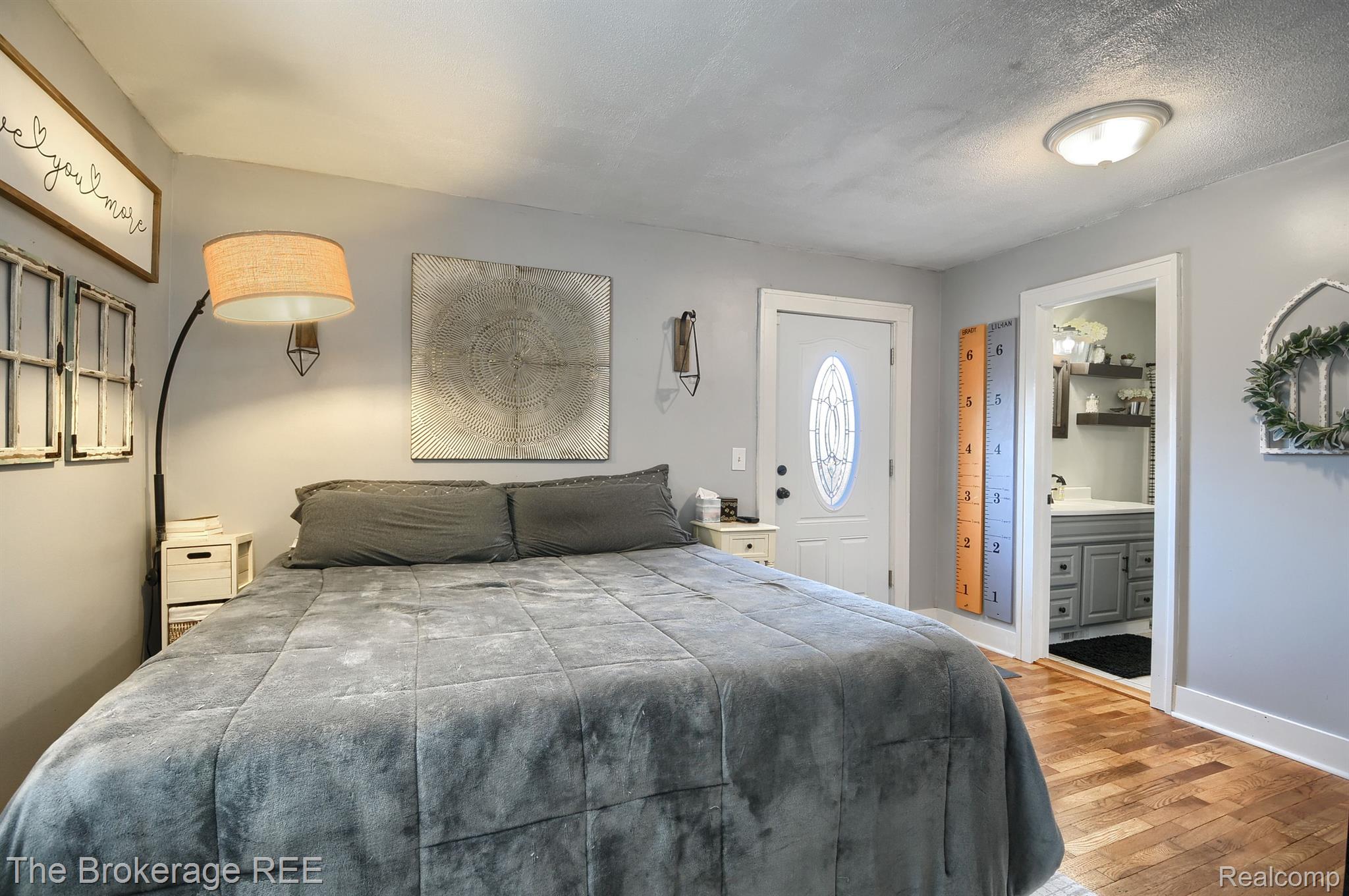 6508 Coldwater Road Flushing, MI 48433 - Photo 17 of 39 Gallery Image 17