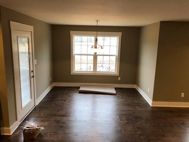 341 Carnes Road Smiths Grove, KY 42171 - Photo 5 of 29 Gallery Image 5