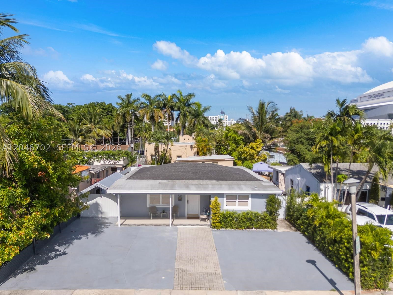801 Northwest 17th Street Miami, FL 33136 - Photo 3 of 37 Gallery Image 3