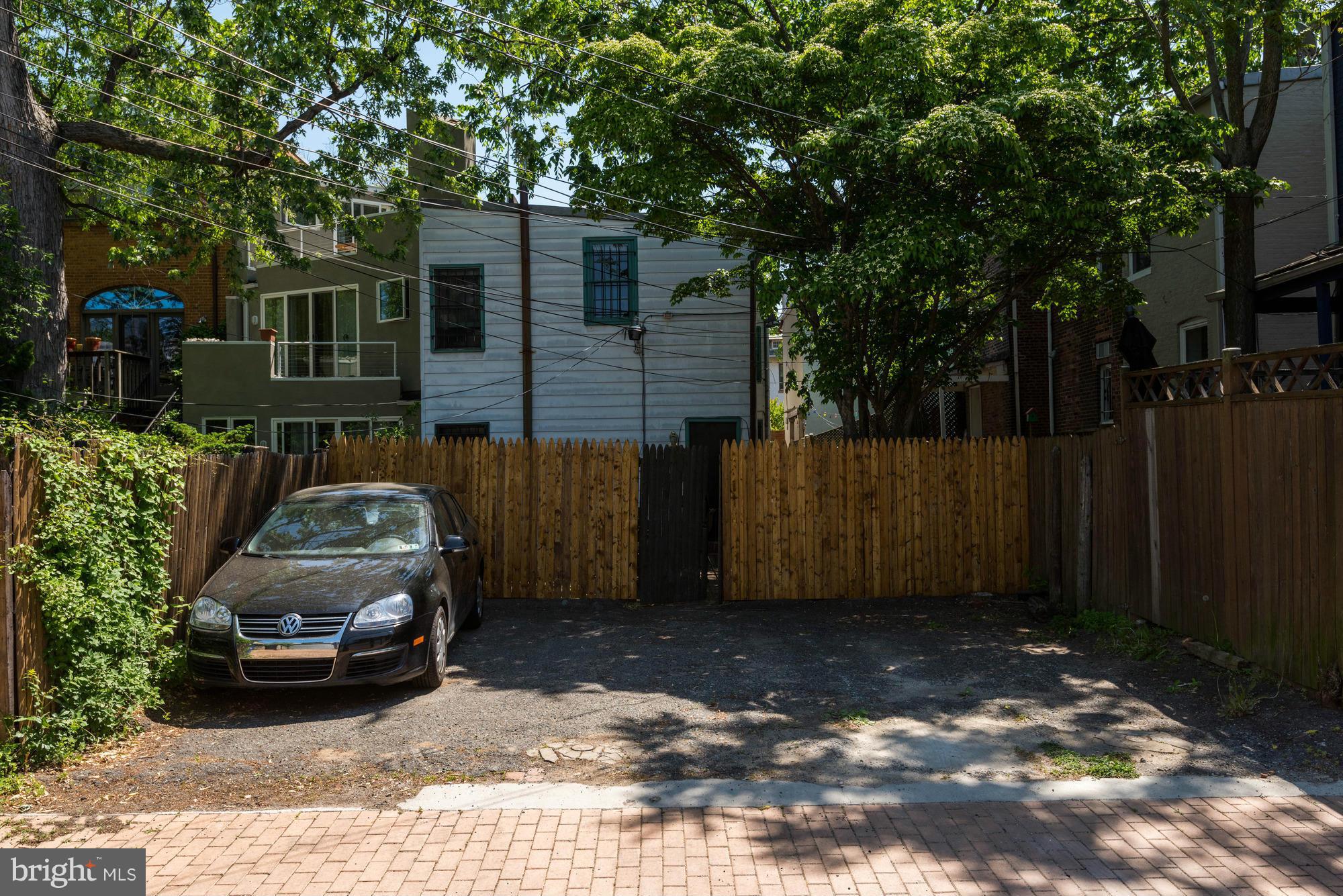 243 10th Street Southeast, Unit 5 Washington, DC 20003 - Photo 20 of 29 Exterior (Rear)