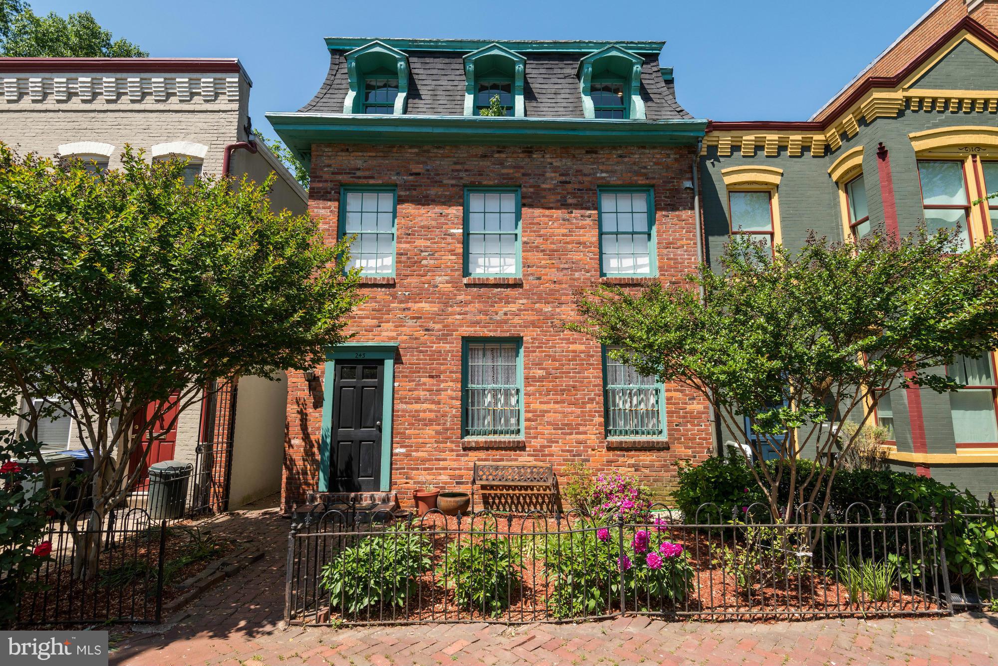 243 10th Street Southeast, Unit 5 Washington, DC 20003 - Photo 29 of 29 Exterior (General)