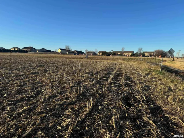 $762,300 | Nofsinger Road, Washington, IL 61571