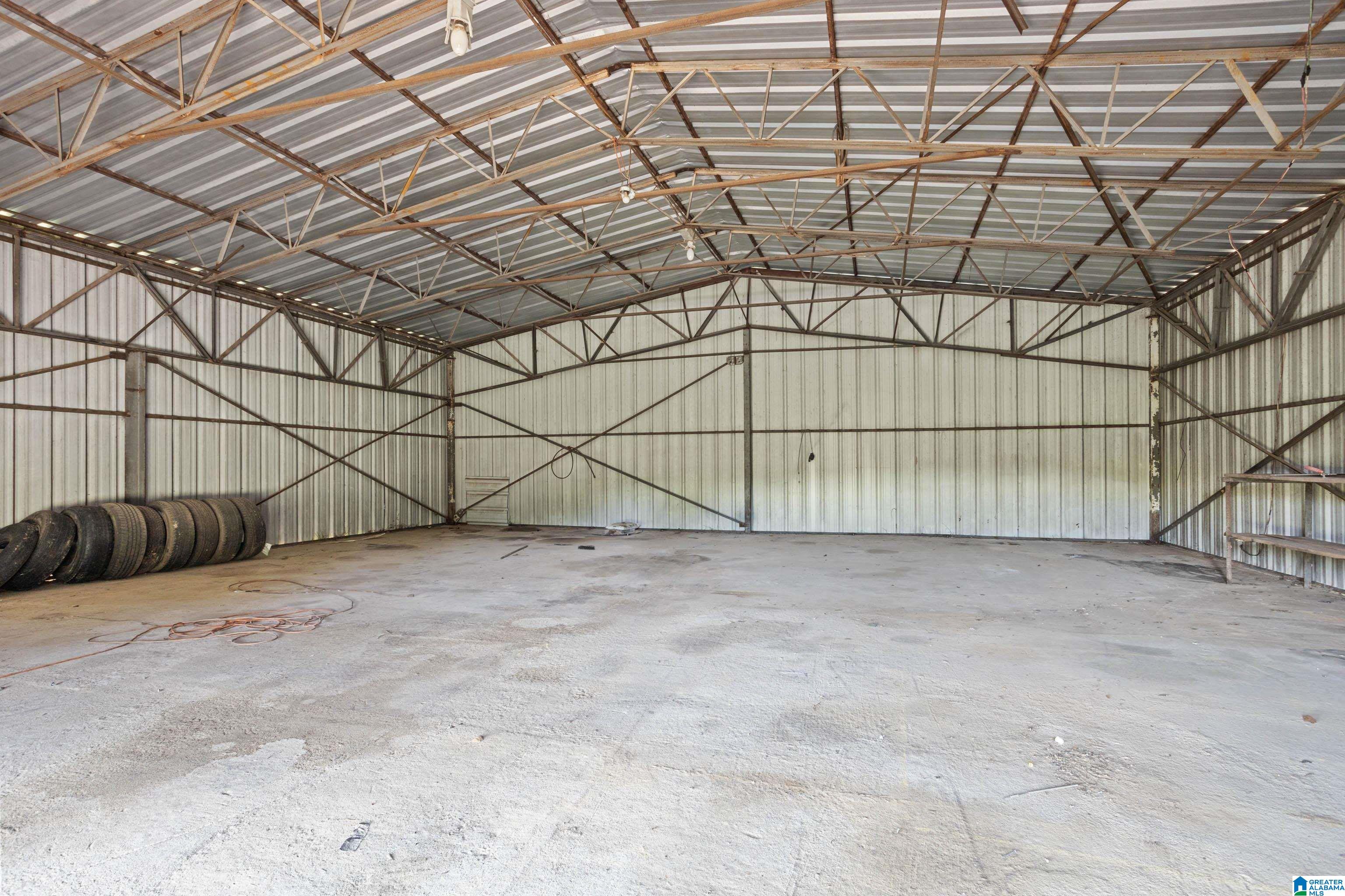 2105 Wallstown Road Hayden, AL 35079 - Photo 28 of 37